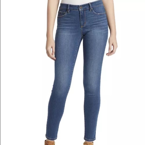 Jessica Simpson Kiss Me Super Skinny Blue Jean - Picture 1 of 13